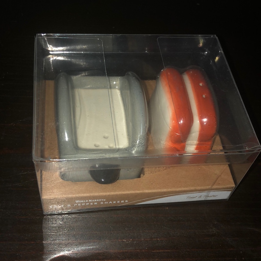 NIB World Market Collectible Salt & Pepper Shakers in Toast and Toaster